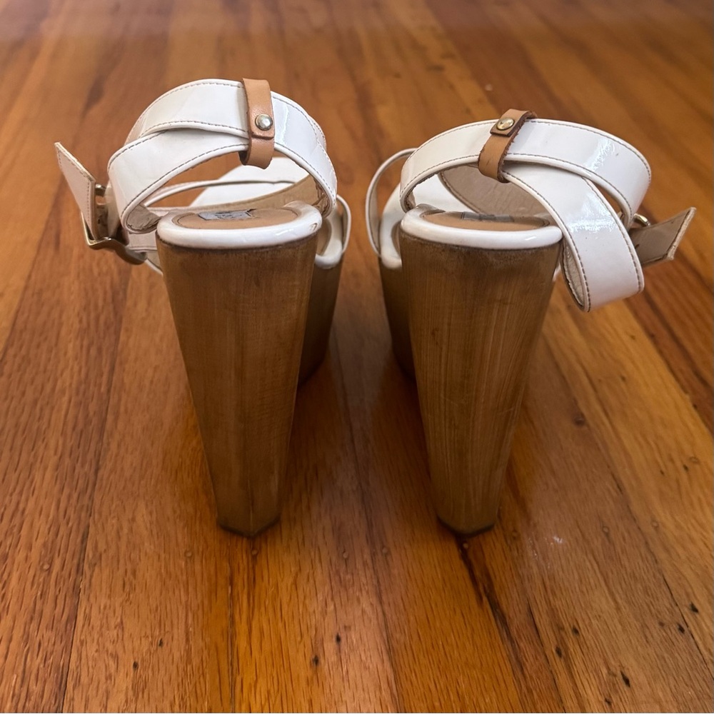 Steve Madden white and Tan Platform Heels with ankle strap - Picture 5 of 7